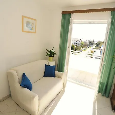 Apartamento Anamarija *