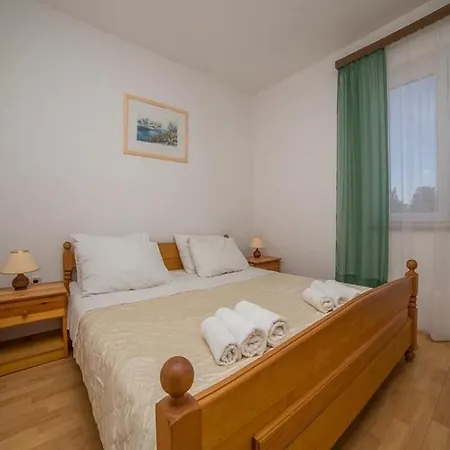 Apartamento Anamarija *