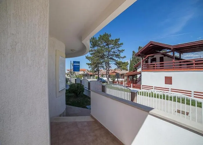 Anamarija דירה פריבלאקה